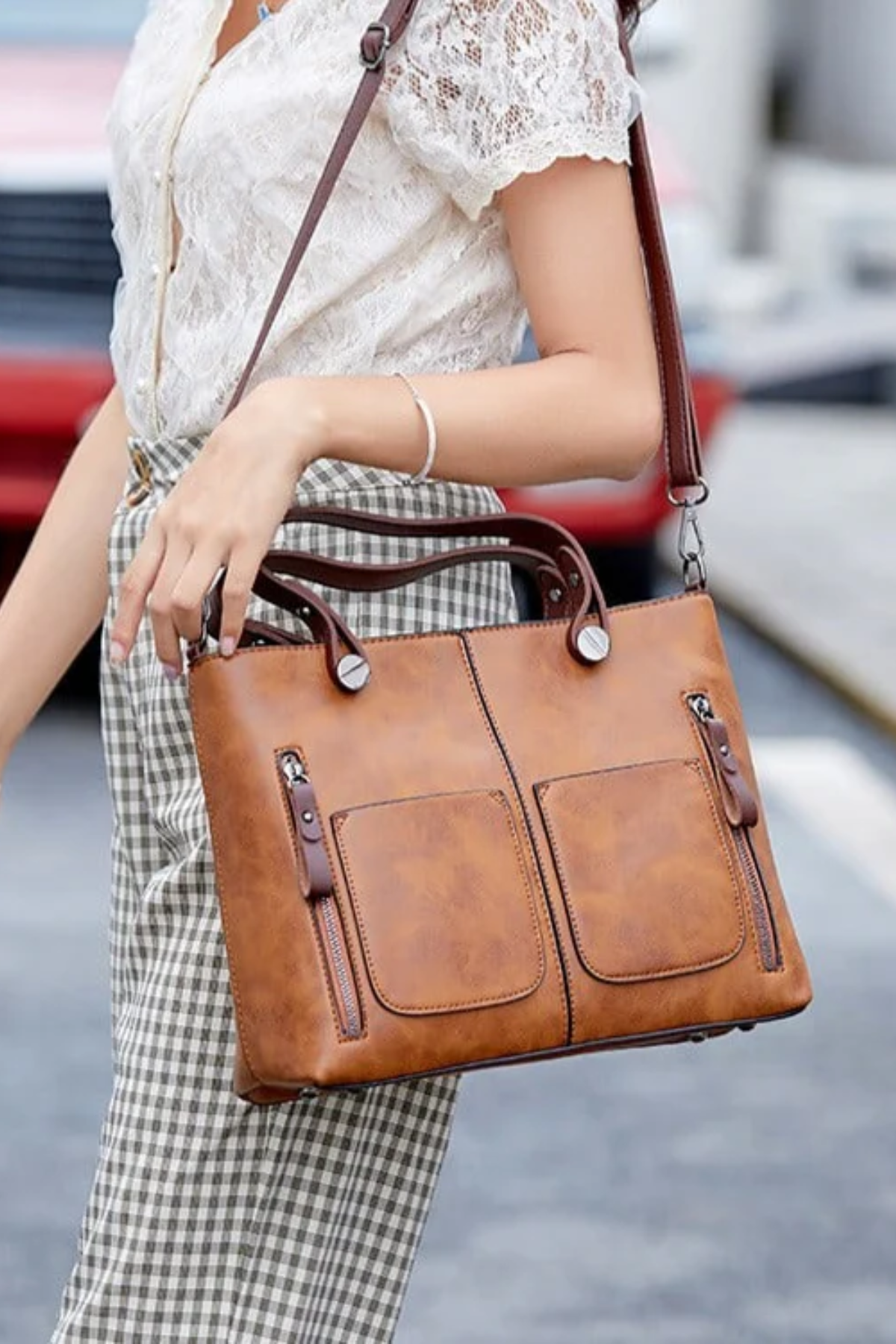 Ralaana | Schultertasche aus Leder
